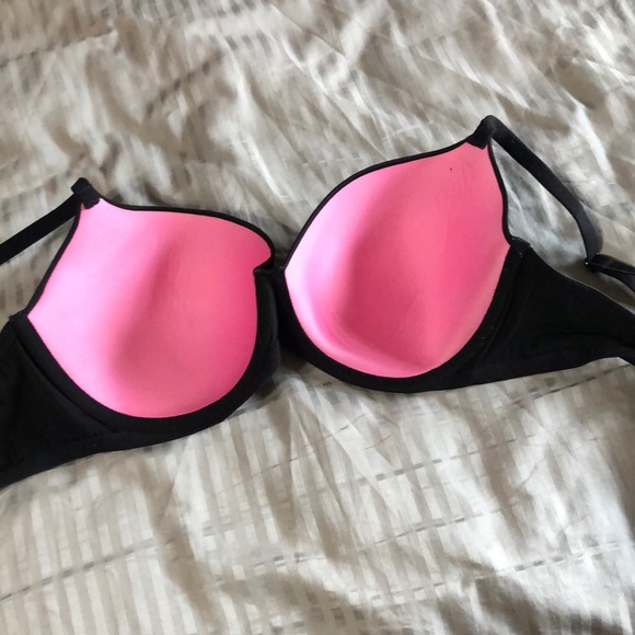 PINK black bra - Picture 4 of 4